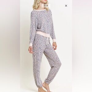 Honeydew Star Seeker Long Set In Natural Leopard Size Small